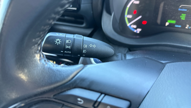 Toyota Yaris Cross 1.5 Hybrid Design 5dr CVT Hybrid Estate